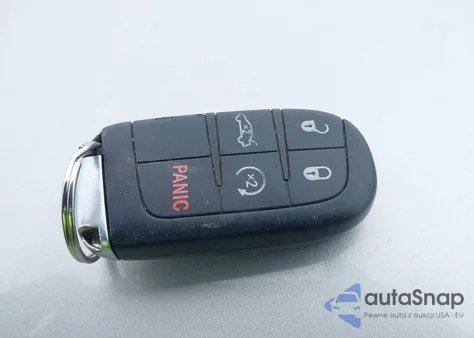 2015 Chrysler 200 S z USA, uszkodzony, nr VIN 1C3CCCBG2FN582179